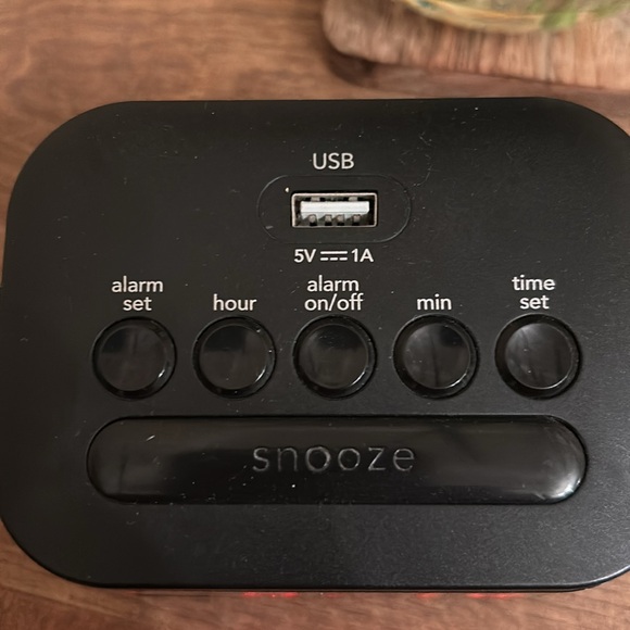 Alarm Clock - Picture 2 of 5